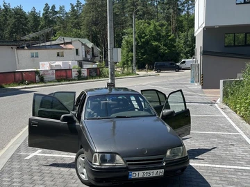 Авто Opel Omega 1987 № 8950897