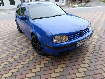 Авто Volkswagen Golf 1999 № 8950942
