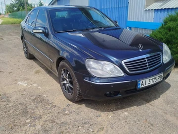 Авто Mercedes 220 2000 № 8950950