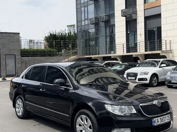 Авто Skoda Superb 2012 № 8951051
