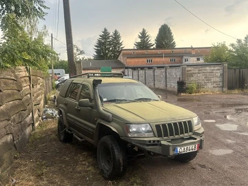 Авто Jeep Grand Cherokee 2003 № 8951057