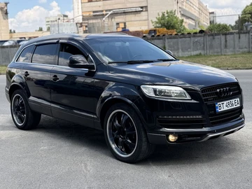 Авто Audi Q7 2006 № 8951065