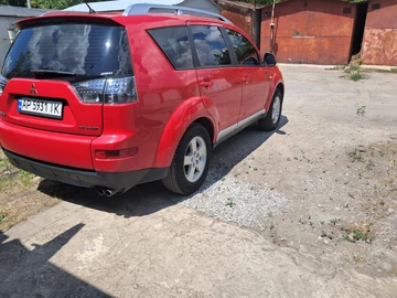 Авто Mitsubishi Outlander 2006 № 8951070
