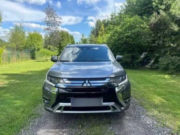 Авто Mitsubishi Outlander 2021 № 8951237