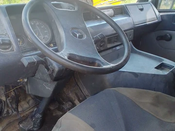 Авто Mercedes Mb 1996 № 8951239