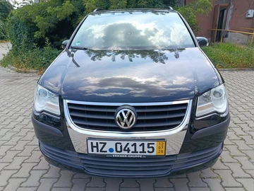Авто Volkswagen Touran 2009 № 8951266