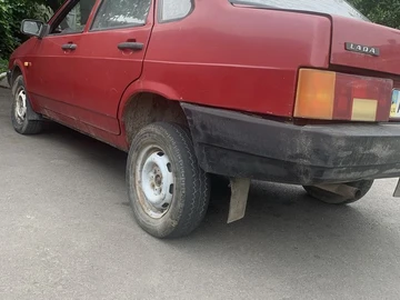Авто ВАЗ 21099 1994 № 8951340