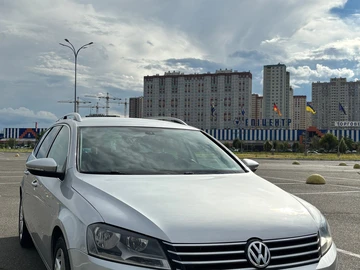 Авто Volkswagen Passat Variant 2011 № 8951365