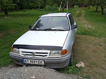 Авто Opel Astra 1992 № 8951386