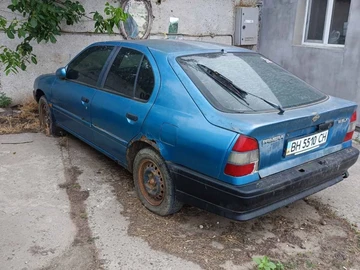 Авто Nissan Primera 1995 № 8951520