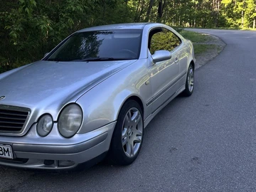 Авто Mercedes Clk Серия 1999 № 8951704