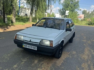 Авто ВАЗ 2109 1988 № 8951720