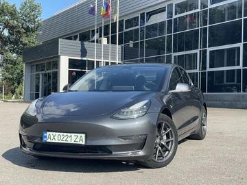 Авто Tesla Model 3 2020 № 8951917