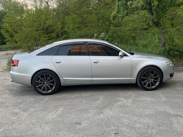Авто Audi A6 2004 № 8952020