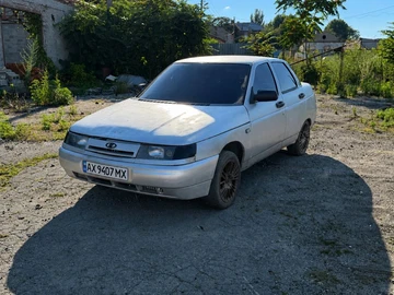Авто ВАЗ 2110 2004 № 8952124