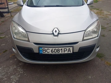 Авто Renault 4 2011 № 8952159