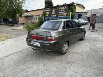 Авто ВАЗ 2110 2005 № 8952160