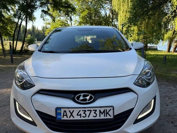 Авто Hyundai I30 2013 № 8952192