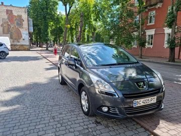 Авто Peugeot 5008 2010 № 8952279