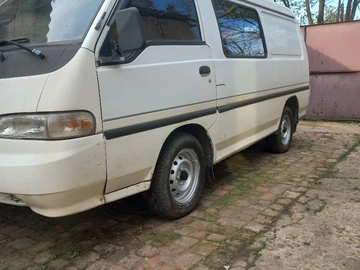 Авто Hyundai H100 1996 № 8952314