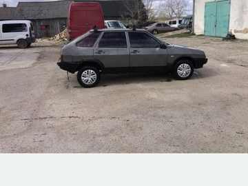 Авто ВАЗ 2109 1994 № 8952315