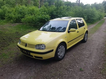 Авто Volkswagen Golf 2000 № 8952378