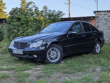 Авто Mercedes C Серия 2000 № 8952471