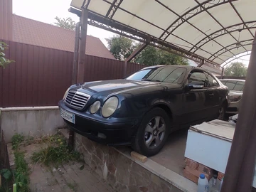Авто Mercedes Clk Серия 1999 № 8952566