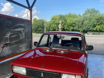 Авто ВАЗ 2105 1986 № 8952596