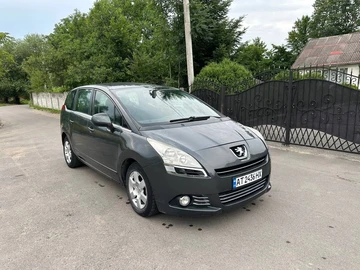 Авто Peugeot 5008 2010 № 8952610