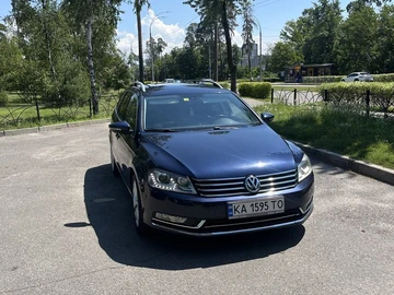 Авто Volkswagen Passat Variant 2011 № 8952808