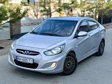 Авто Hyundai Accent 2011 № 8952810