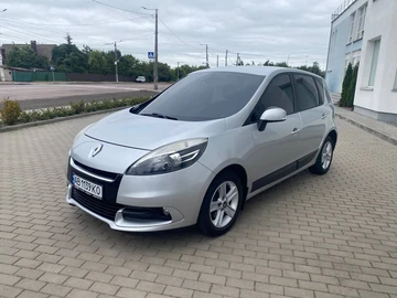Авто Renault Scenic 2012 № 8952902