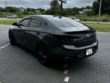 Авто Hyundai Elantra 2020 № 8952990