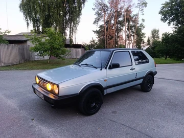 Авто Volkswagen Golf 1990 № 8953100