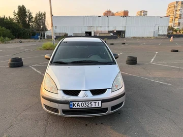 Авто Mitsubishi Colt 2005 № 8953276