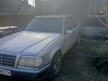 Авто Mercedes W124 1985 № 8953350