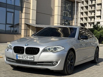 Авто BMW 5 Серия 2011 № 8953352