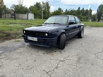 Авто BMW 3 Серия 1984 № 8953387