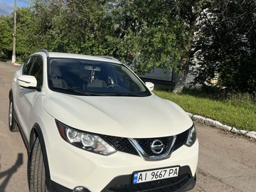 Авто Nissan Rogue 2017 № 8953392