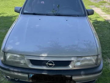 Авто Opel Vectra 1995 № 8953397
