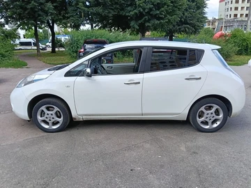 Авто Nissan Leaf 2013 № 8953443