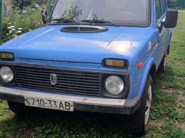 Авто ВАЗ 2121 1992 № 8953467
