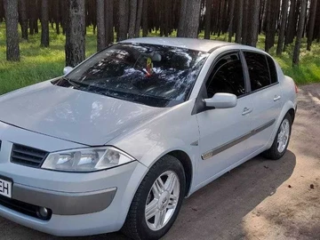 Авто Renault Megane 2004 № 8953523