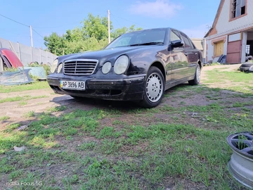 Авто Mercedes 280 2001 № 8953595