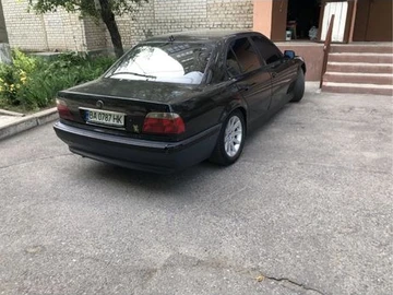 Авто BMW 7 Серия 2000 № 8953599