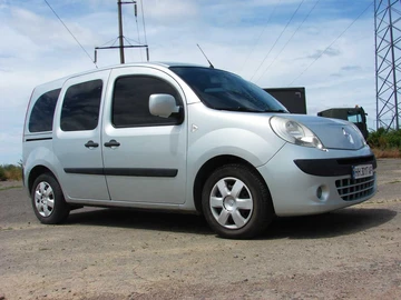 Авто Renault Kangoo Passenger 2008 № 8953608