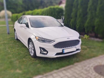 Авто Ford Fusion Usa  2018 № 8953615