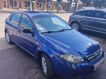 Авто Chevrolet Aveo 2004 № 8953638
