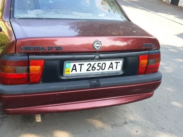 Авто Opel Vectra 1995 № 8953721